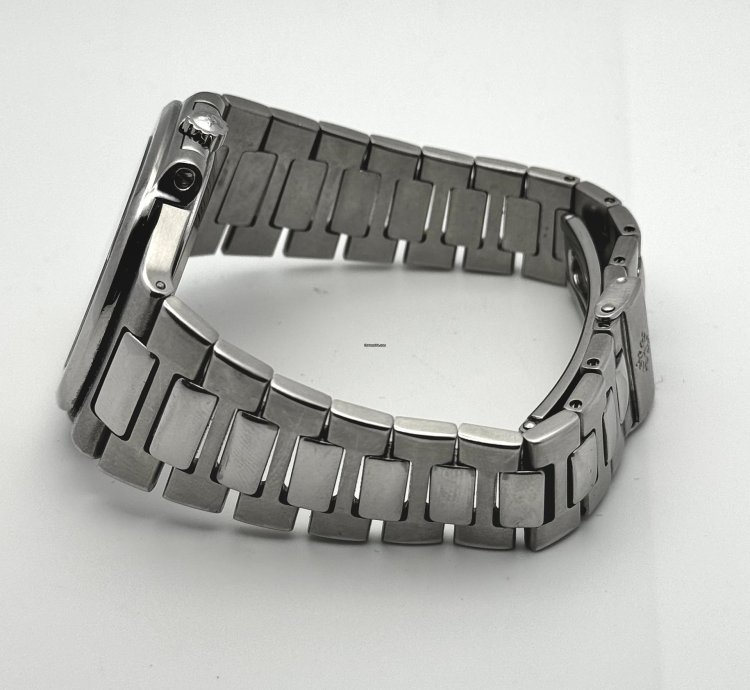 Patek Philippe Nautilus 3800 1a-001