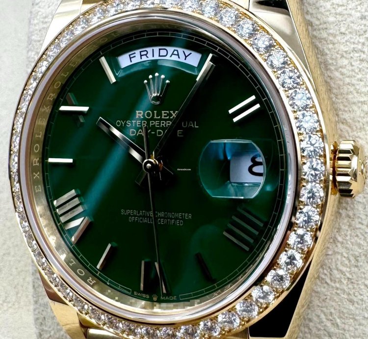 Rolex Day-date 40 228348rbr 40mm Yellow Gold Green Roman Dial Diamond Bezel Unworn 2024