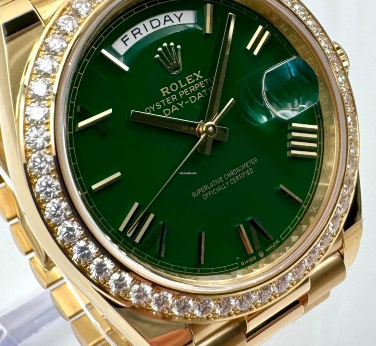 Rolex Day-date 40 228348rbr 40mm Yellow Gold Green Roman Dial Diamond Bezel Unworn 2024