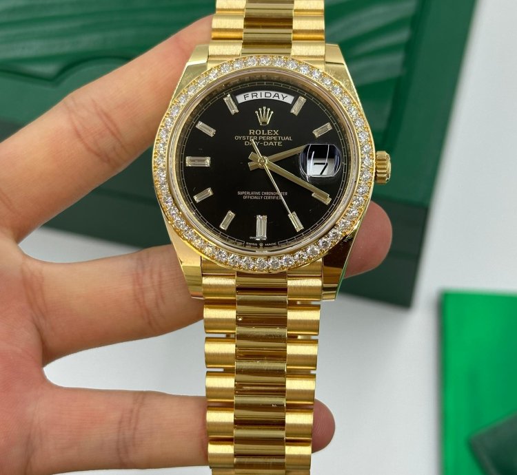 Rolex Day-date 40 228348rbr Bagutte Black