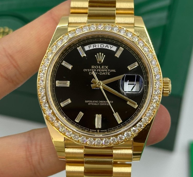 Rolex Day-date 40 228348rbr Bagutte Black