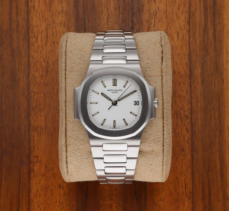 Patek Philippe Nautilus 3800 1a-011 Vintage Steel White Dial Fullset Service Perfect Condition
