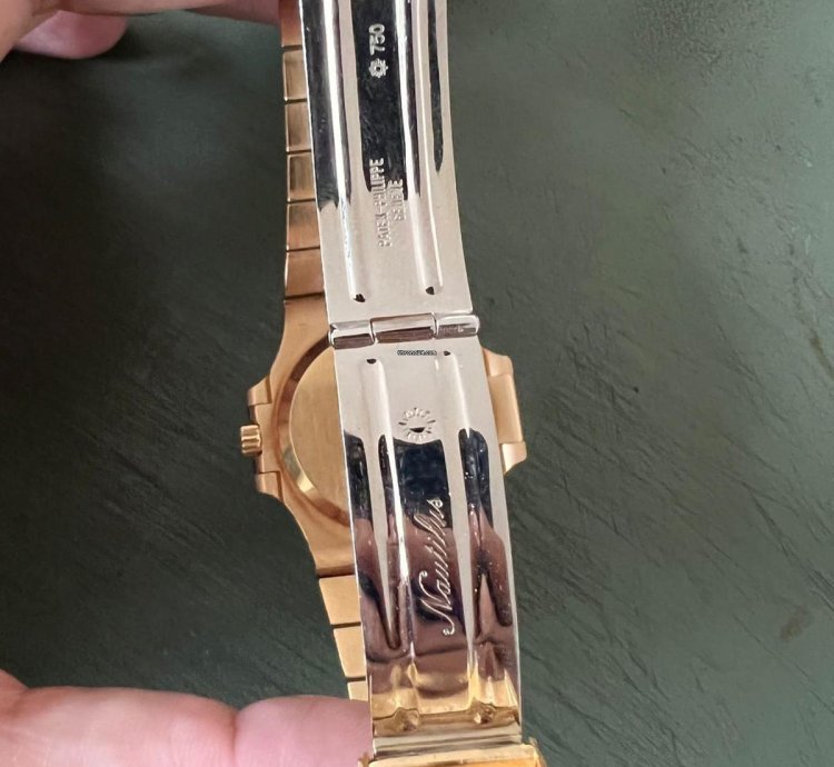 Patek Philippe Nautilus 3800 1j-001 - Extra Ziffernblatt Archive Auszug