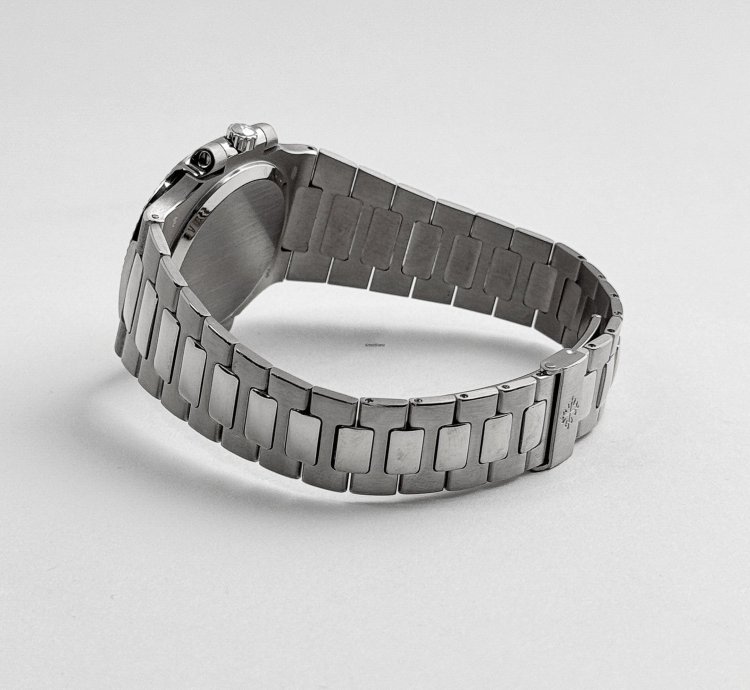 Patek Philippe Nautilus 3800 4g-001 White Gold White Dial Diamond Set 2004