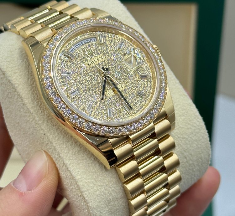 Rolex Day-date 40 228348rbr Pave