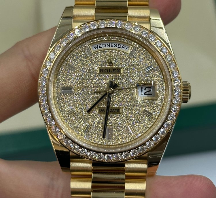 Rolex Day-date 40 228348rbr Pave