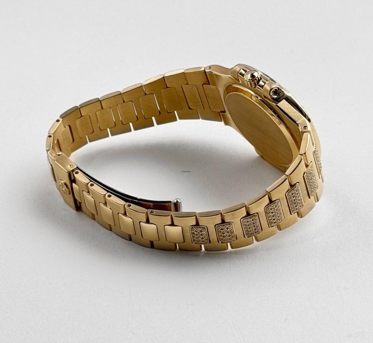 Patek Philippe Nautilus 3800 5 Yellow Gold Glided Gold Diamond Dial 1984