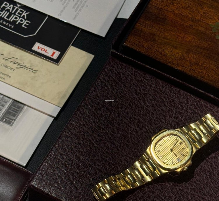 Patek Philippe Nautilus 3800 Collectors Fullset