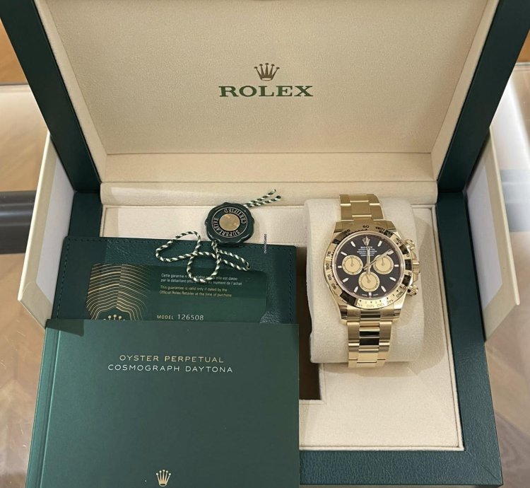 Rolex Daytona Cosmograph Daytona 126508 Yellow Gold Black Dial