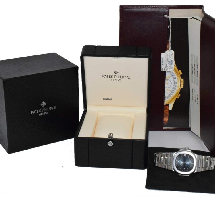 Patek Philippe Nautilus 3800 Nautilus Stainless Steel Blue Dial 37 5mm Watch 3800a 001