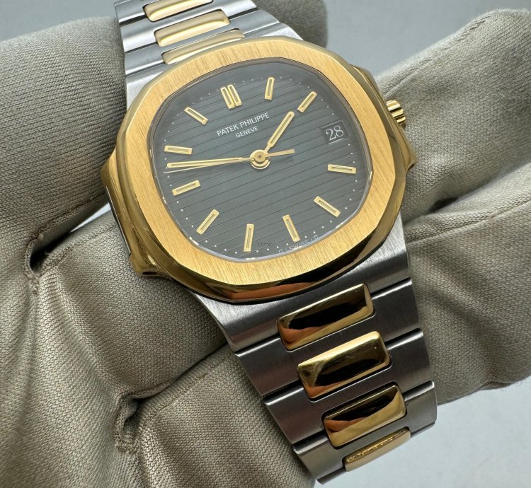Patek Philippe Nautilus 38001-cm9-dc710