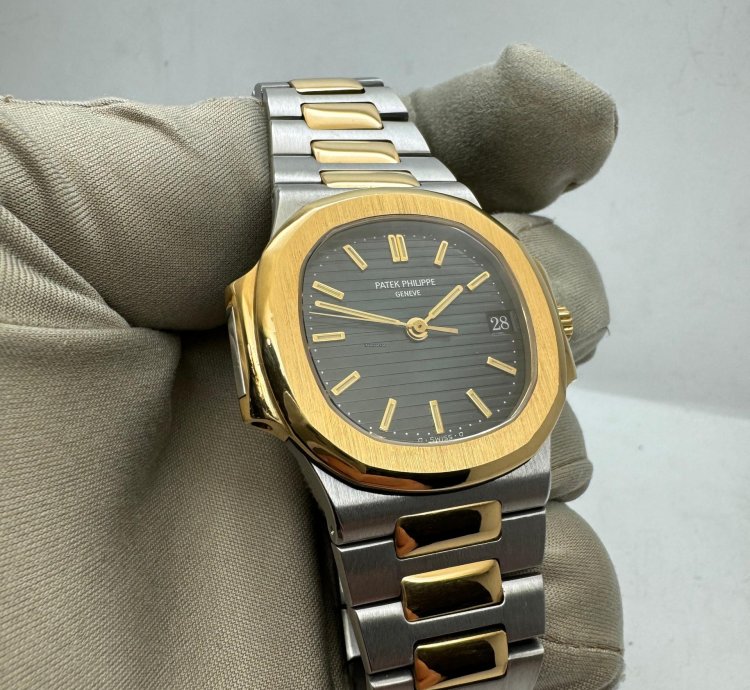 Patek Philippe Nautilus 38001-cm9-dc710