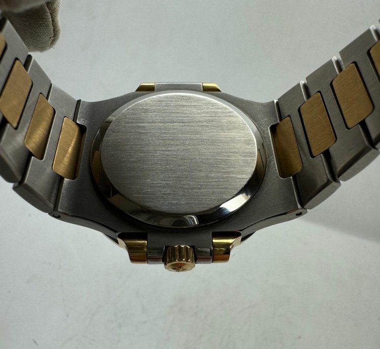 Patek Philippe Nautilus 38001-cm9-dc710