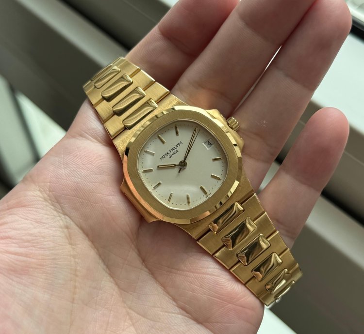 Patek Philippe Nautilus 3800j