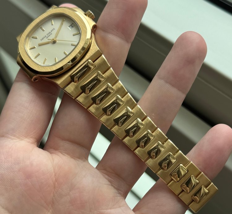 Patek Philippe Nautilus 3800j