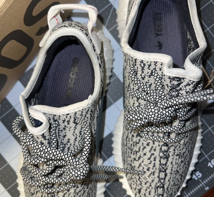 Yeezy 350 Turtle Dove Ds Size 5 5 Us Turtledove