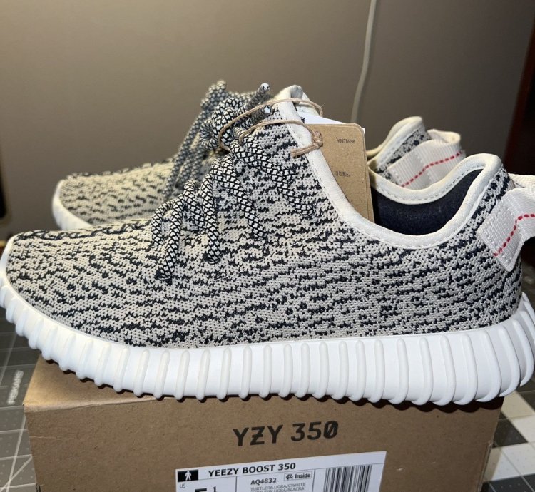 Yeezy 350 Turtle Dove Ds Size 5 5 Us Turtledove