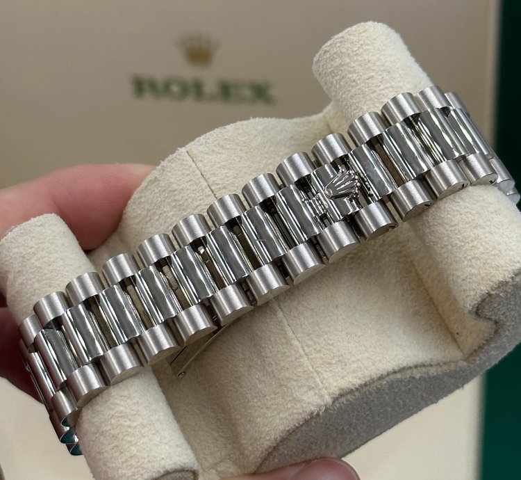 Rolex Day-date 40 228349a Meteorite