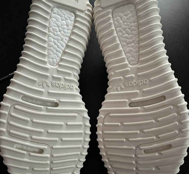 Yeezy 350 Turtledove
