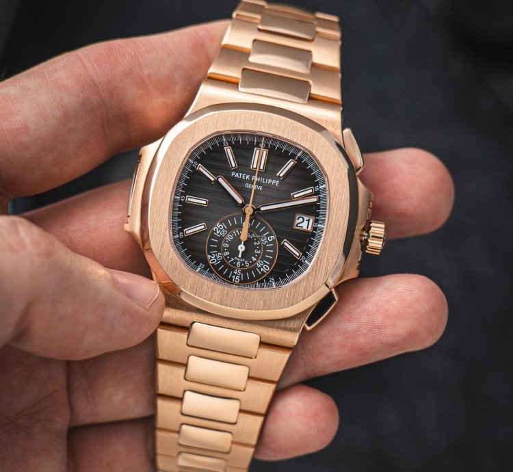 Patek Philippe Nautilus 40 5mm Ref 5980 1r-001