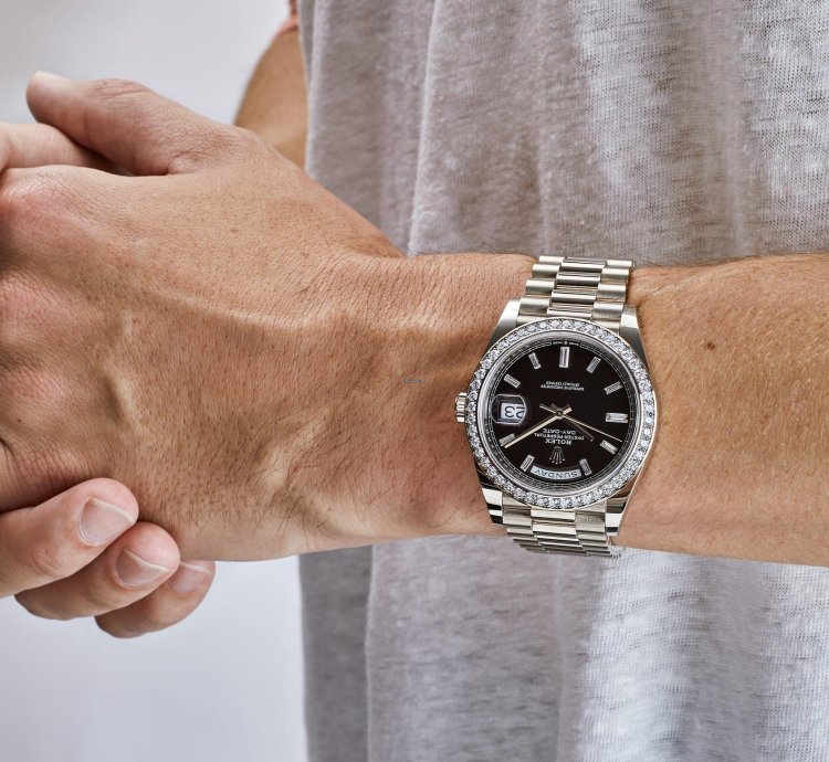 Rolex Day-date 40 228349rbr White Gold Diamond Bezel Black Dial 2024