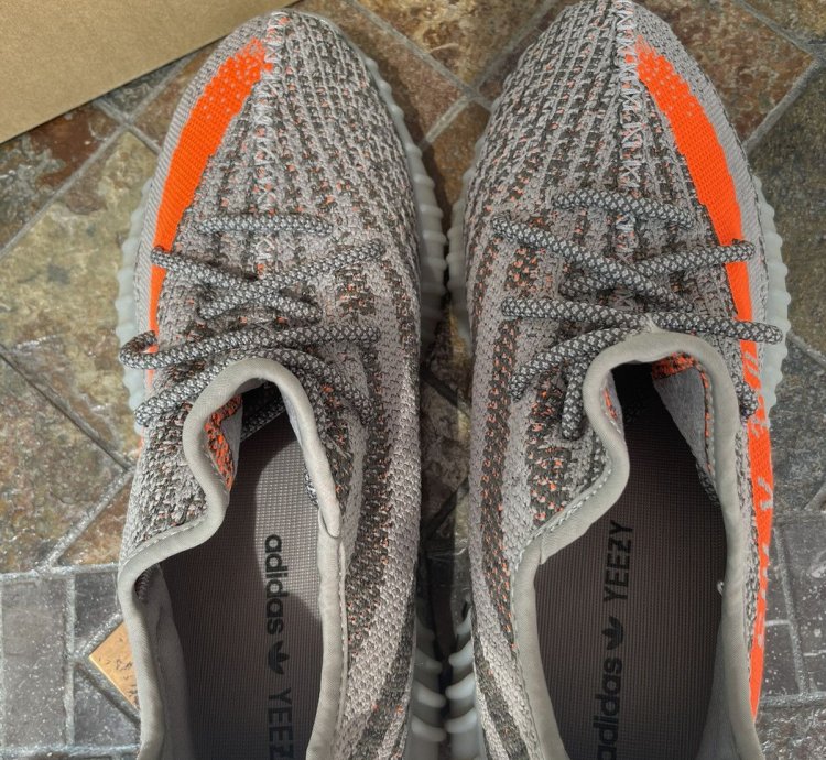 Yeezy 350 V2 Beluga Reflective