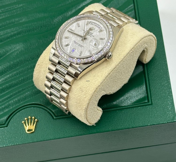Rolex Day-date 40 228349rbr White Gold Diamonds Meteorite