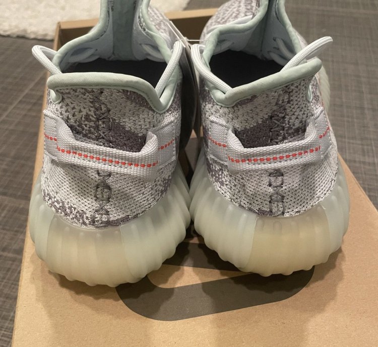 Yeezy 350 V2 Blue Tint Us 8 5