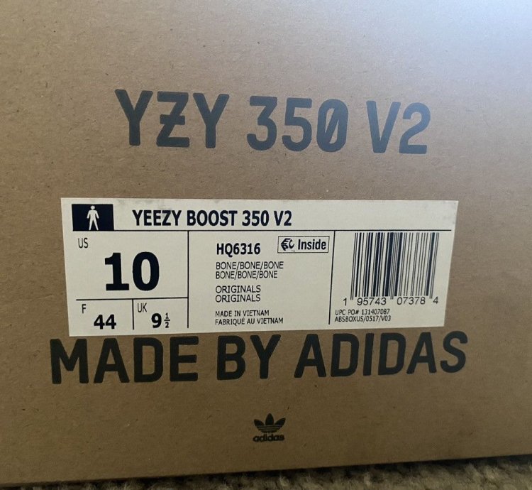 Yeezy 350 V2 Bone