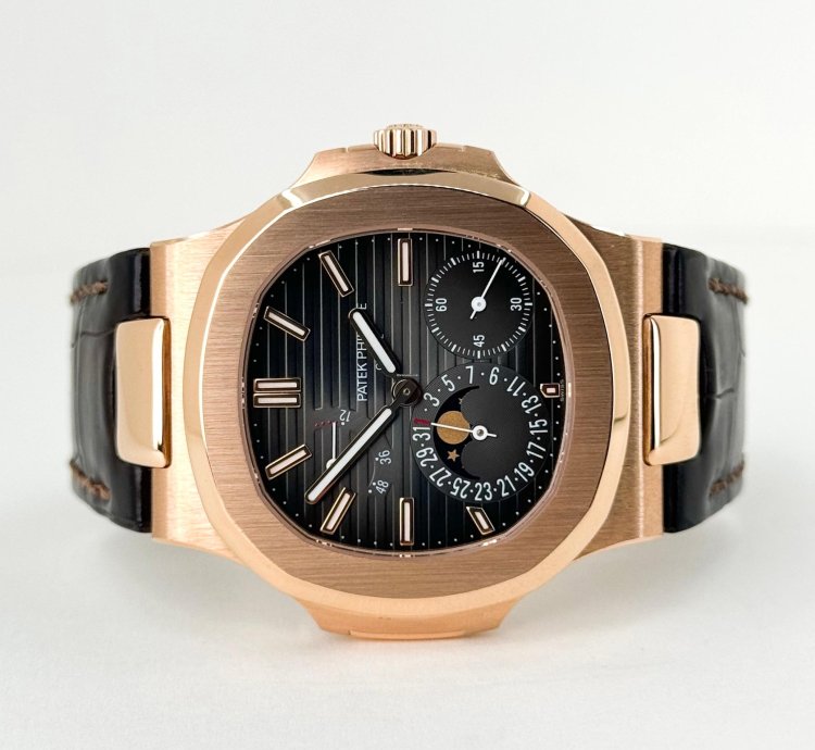 Patek Philippe Nautilus 40mm Rose Gold Brown Dial 5712r-001