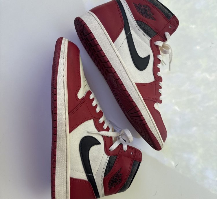 Air Jordan 1 Lost And Found Chicago