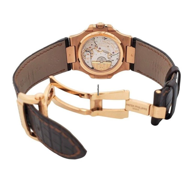 Patek Philippe Nautilus 40mm Rose Gold Watch 5712r-001 Box Papers