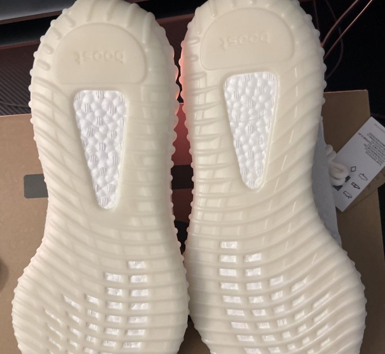 Yeezy 350 V2 Bones