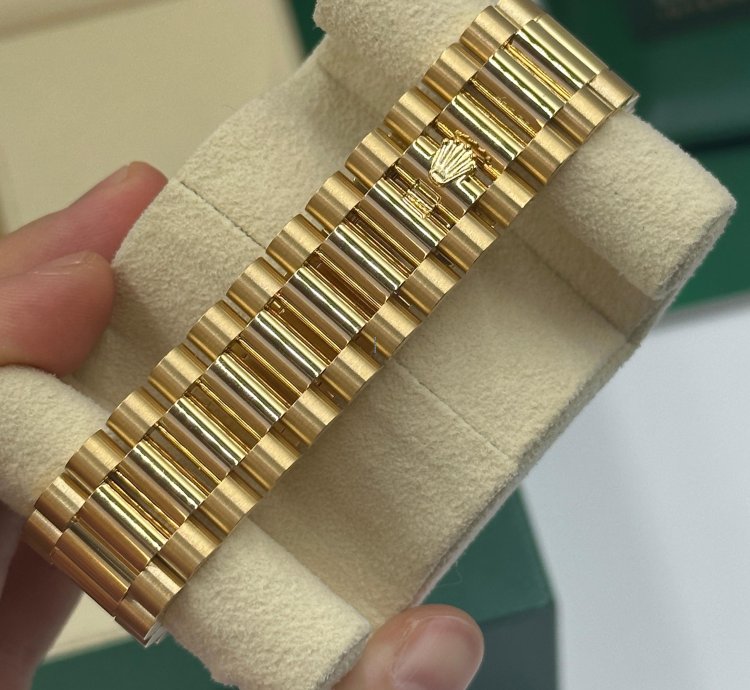 Rolex Day-date 40 228398tbr Champ