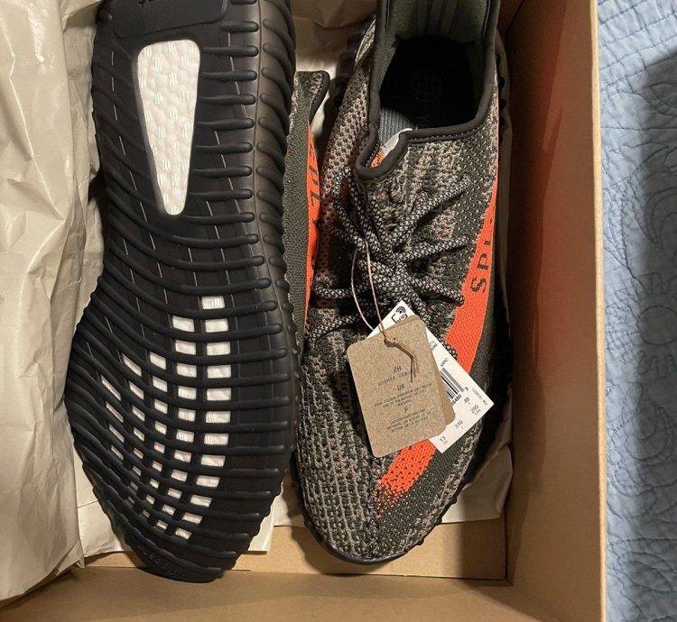 Yeezy 350 V2 Carbon Beluga Size 13 Brand New
