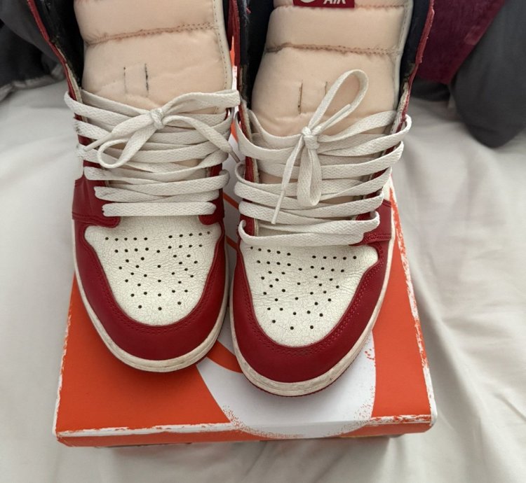 Air Jordan 1 Lost Founds