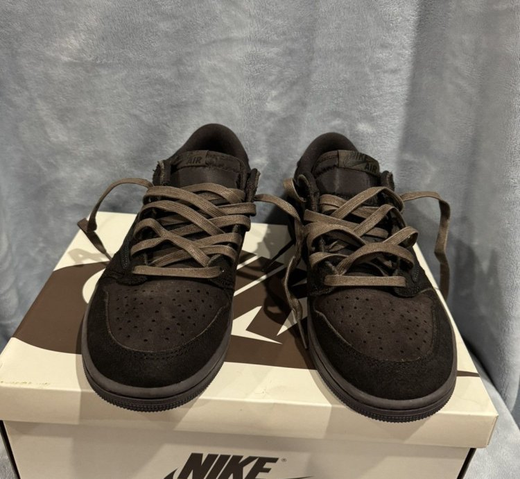 Air Jordan 1 Low