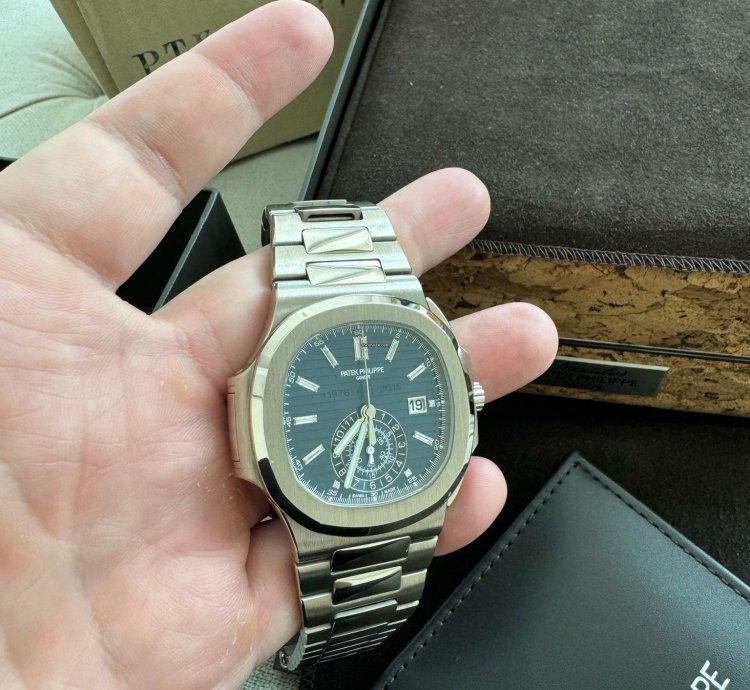 Patek Philippe Nautilus 40th Anniversary Full Set Limited Edition Of 1300 Pieces