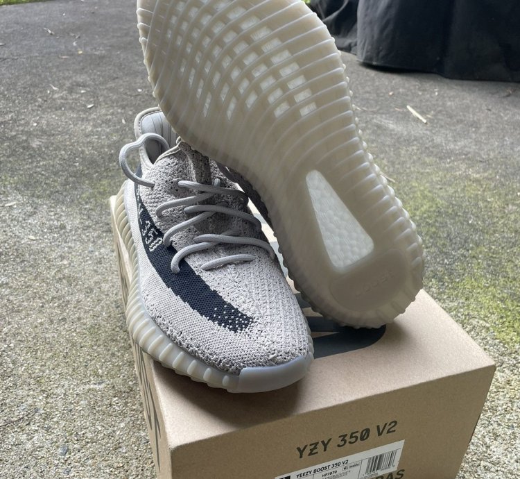 Yeezy 350 V2 Slate