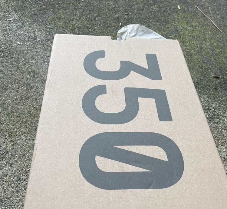 Yeezy 350 V2 Slate