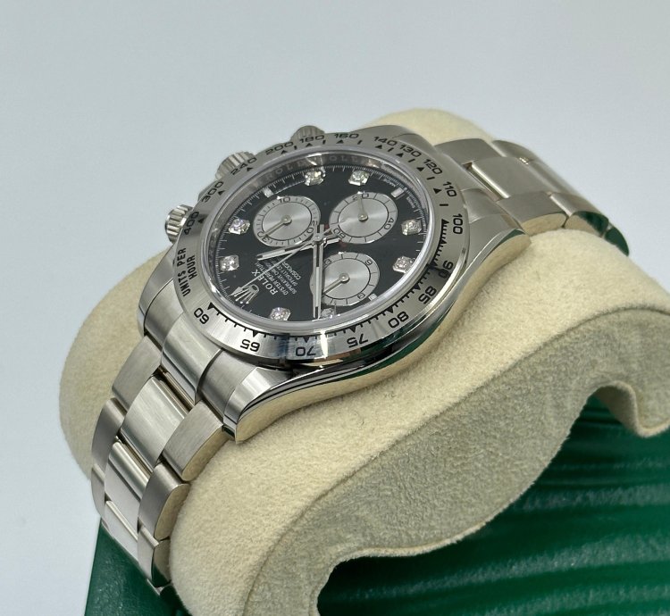 Rolex Daytona Cosmograph Daytona 126509-0002 Diamonds Black