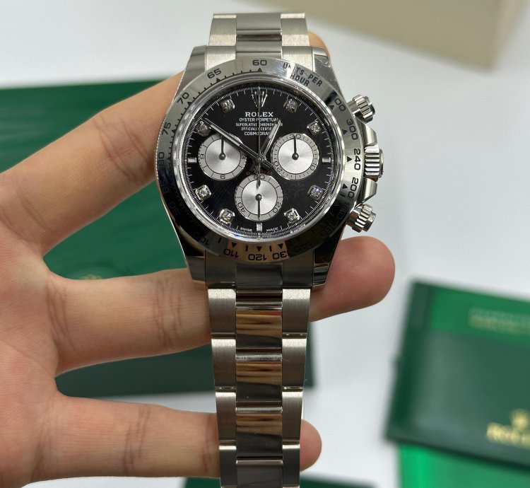 Rolex Daytona Cosmograph Daytona 126509-0002 Diamonds Black