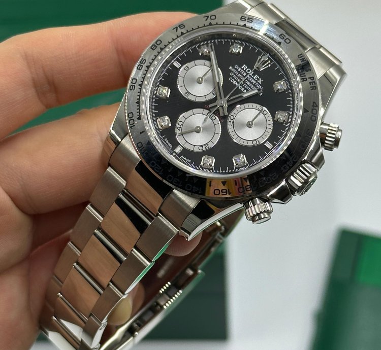 Rolex Daytona Cosmograph Daytona 126509-0002 Diamonds Black