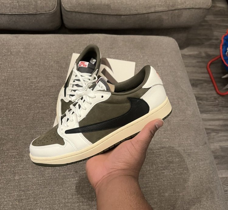 Air Jordan 1 Low Og Sp Travis Scott Reverse Medium Olive