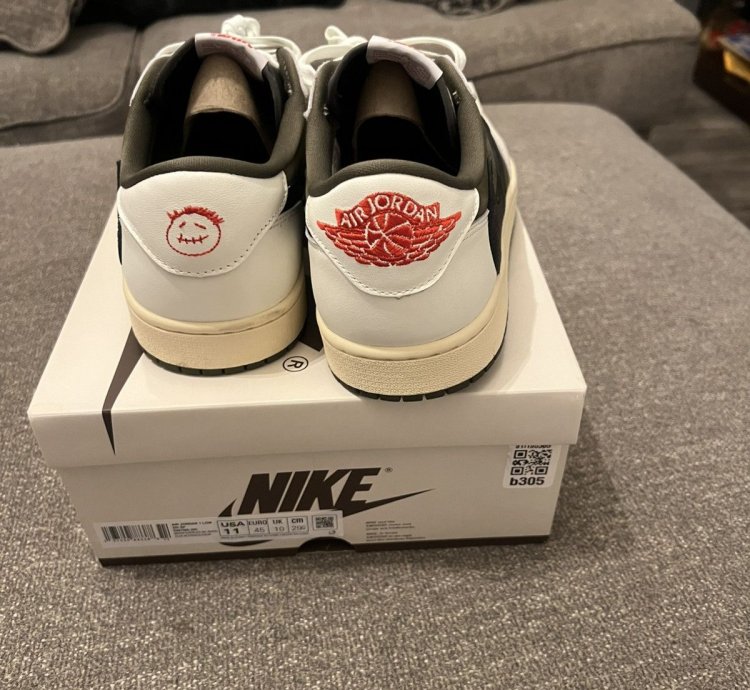 Air Jordan 1 Low Og Sp Travis Scott Reverse Medium Olive