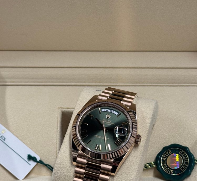 Rolex Day-date 40 40mm - 228235 - Olive Dial - Anniversary - 2024 - Rose Gold