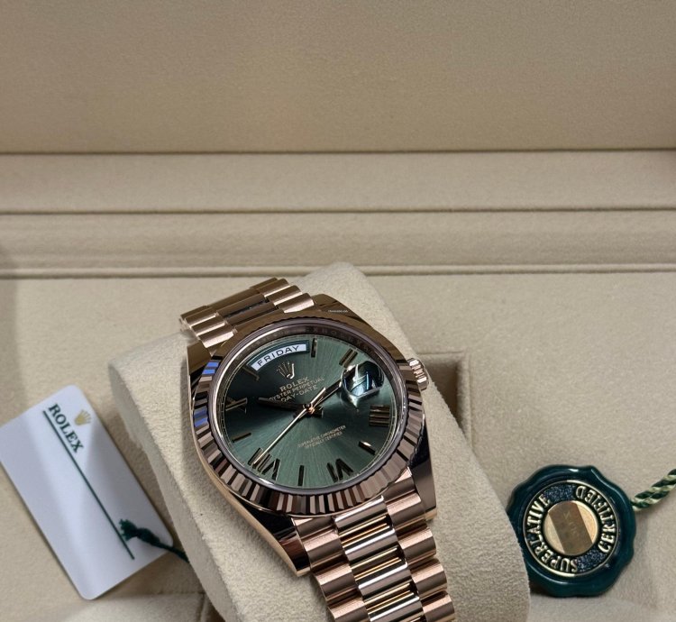 Rolex Day-date 40 40mm - 228235 - Olive Dial - Anniversary - 2024 - Rose Gold