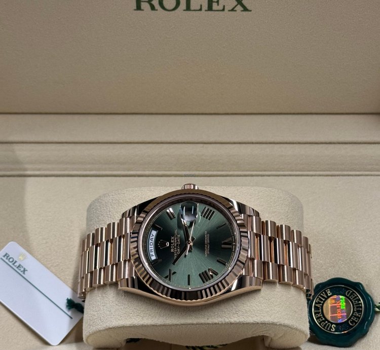 Rolex Day-date 40 40mm - 228235 - Olive Dial - Anniversary - 2024 - Rose Gold