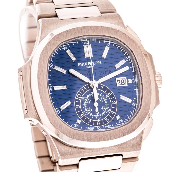 Patek Philippe Nautilus 44 White Gold 40th Anniversary 5976 1g-001 Like New 2017 Full Set