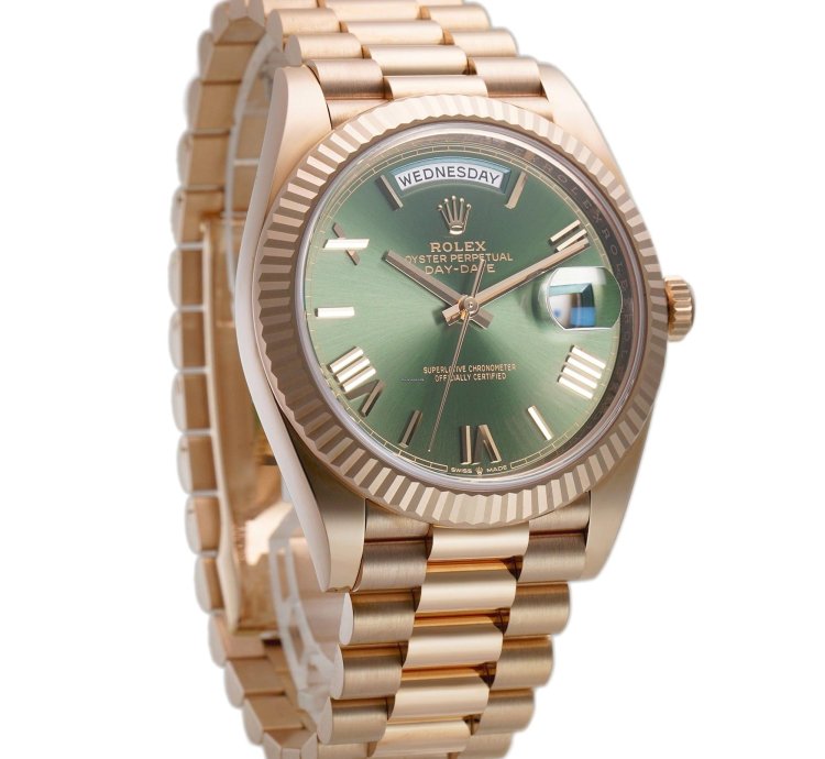 Rolex Day-date 40 40mm 18k Everose Gold On Presidential Bracelet Olive Green Dial